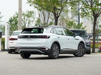 ID4X Volkswagon Electric 4 Wheel Drive SUV Mileage 555km