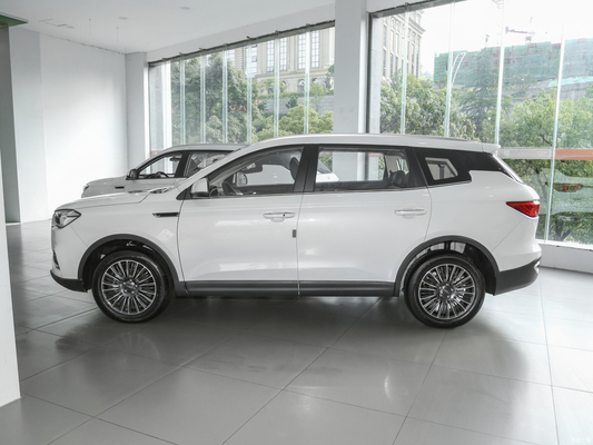 Tangki Bahan Bakar 55L Putih 7 Seater Mobil SINOTRUK VGV Bekas Manual SUV 175 Km/H
